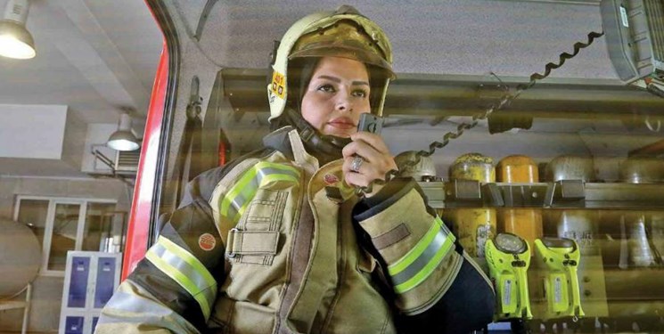 از آغاز به کار فعالیت رسمی آتش نشانان زن تا خانه دار شدن 4500 ققنوس