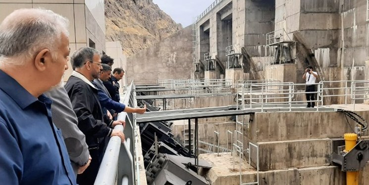 بازدید سفیر ایران در تاجیکستان از نیروگاه «سنگتوده 2» + تصاویر