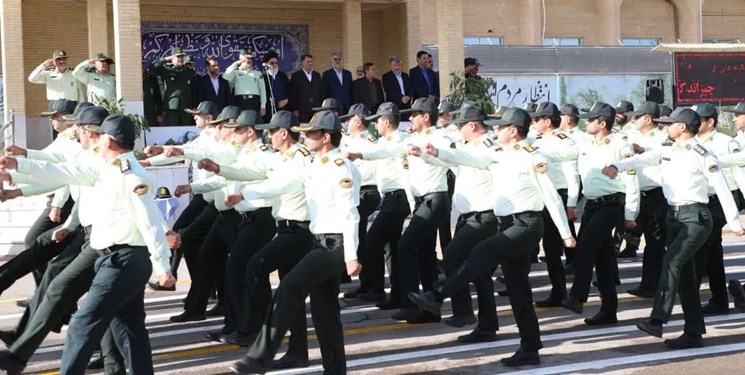برگزاری صبحگاه مشترک نیرو‌های مسلح استان یزد