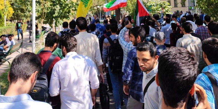 تجمع دانشجویان دانشگاه امیرکبیر در حمایت از عملیات طوفان الاقصی