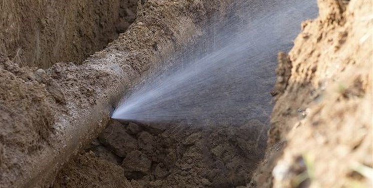 هدررفت ۴۰ درصدی آب آشامیدنی در فارس به دلیل فرسودگی شبکه