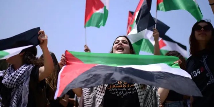برگزاری راهپیمایی همبستگی با مبارزان فلسطینی در استان مرکزی