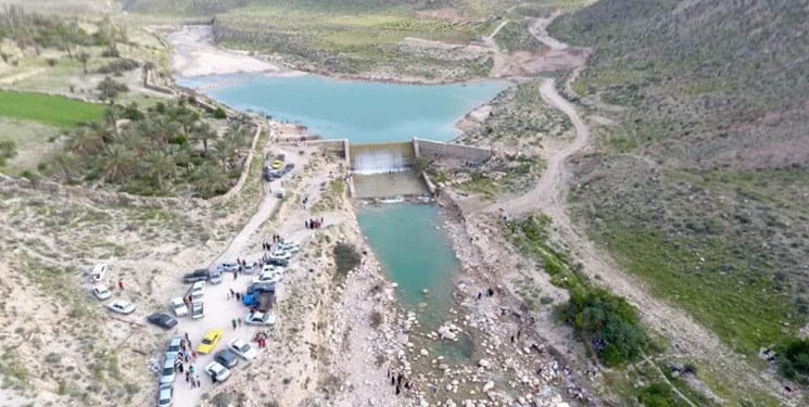 آغاز عملیات اجرایی 25 پروژه آبخیزداری در فارس در سفر رئیس جمهور