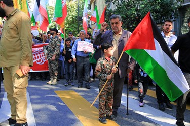 راهپیمایی مردم ساری در حمایت از مردم مظلوم غزه