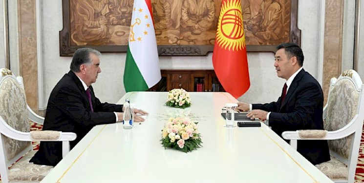 رایزنی رؤسای جمهور قرقیزستان و تاجیکستان با موضوع توسعه روابط