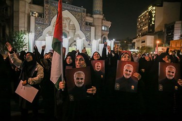 تجمع تهرانی هادر اعتراض به حمله صهیونیستها به بیمارستان غزه