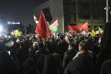 تجمع مردمی محکومیت جنایات رژیم صهیونسیتی در میدان شهدا مشهد