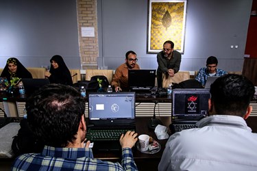 مهرگاه همدلانه هنرمندان گرافیست شیرازی با مردم غزه 