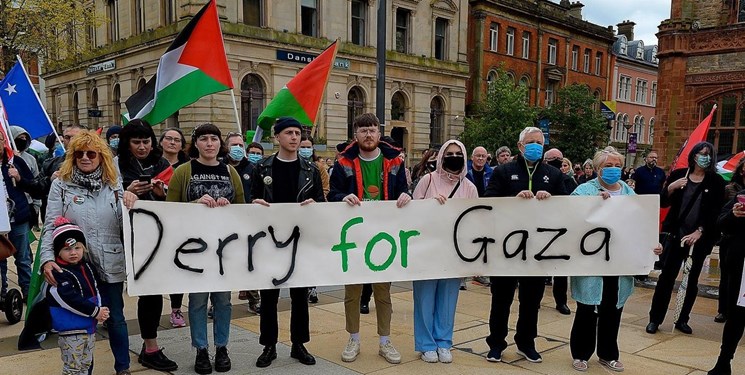 حمایت هواداران باشگاه ایرلندی از مردم مظلوم غزه +فیلم