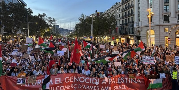 تظاهرات ده‌ها هزار حامی فلسطین در اسپانیا