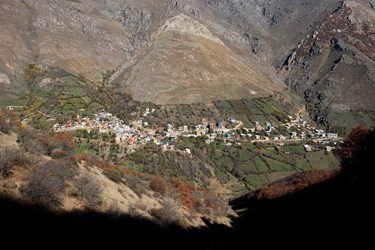 نمایی از روستای کوهستانی ناتر در ارتفاع 2200 متری 