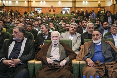 حضور مداحان پیشکسوت درهمایش سراسری مداحان کشور