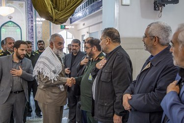 حضورسردارمحمدرضا نقدی معاون هماهنگ‌کننده سپاه پاسداران انقلاب اسلامی درمراسم ختم والده سردارسید قاسم قریشی  جانشین رئیس سازمان بسیج مستضعفین