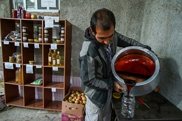 تهیه رُب انار 