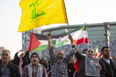 پخش زنده سخنرانی دبیرکل حزب الله لبنان در میدان امام حسین