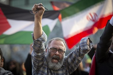 پخش زنده سخنرانی دبیرکل حزب الله لبنان در میدان امام حسین