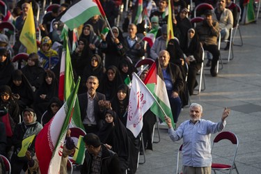 پخش زنده سخنرانی دبیرکل حزب الله لبنان در میدان امام حسین