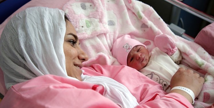 میانگین سن مادران ایرانی در اولین فرزندآوری 27 سال است
