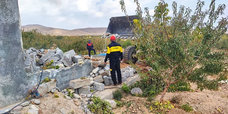 تخریب ۲۹ فقره ساخت و ساز غیرمجاز در شهرستان سامان