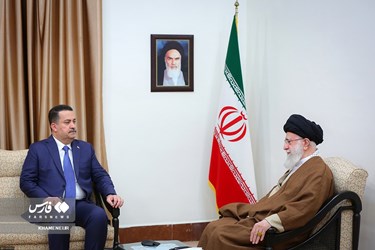 لقاء رئيس الوزراء العراقي مع قائد الثورة الاسلامية