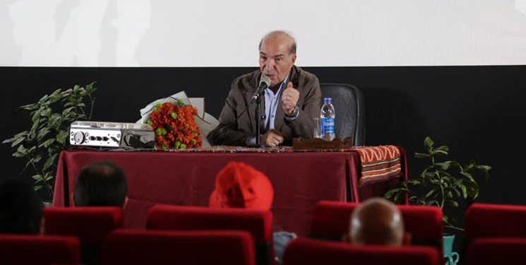 نظام الدین کیایی: سکوت تنها زبانی است که نیاز به ترجمه ندارد