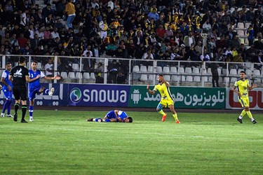 بازی فوتبال فجر شهید سپاسی شیراز-ملاثانی اهواز 