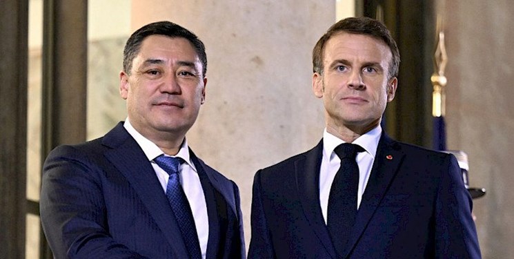 دیدار رؤسای جمهور قرقیزستان و فرانسه در «پاریس»