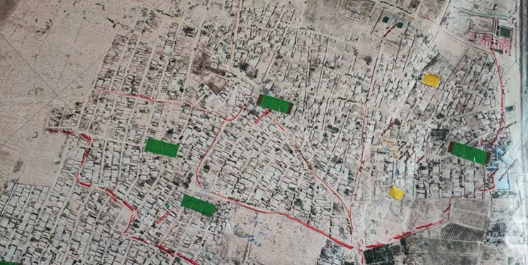 مسجدی در کرمان که پاتوق نوجوان‌های محله است