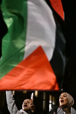 اجتماع حمایت از مردم غزه مقابل پارلمان انگلیس