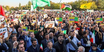 فیلم | نماهنگ زیبای حریفت منم با تصاویر زیبای تجمع مردم  اصفهان
