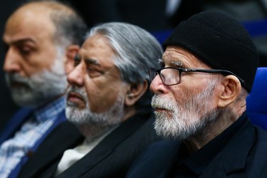 حاج غلامرضا سازگار  در نخستین جایزه کتاب مداحان مؤلف