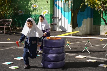 یک روز بدون کیف در مدرسه