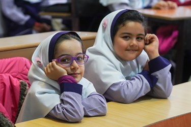 یک روز بدون کیف در مدرسه