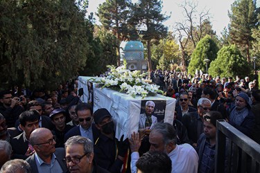 بدرقه پیکر «محمدعلی اسلامی ندوشن» در نیشابور