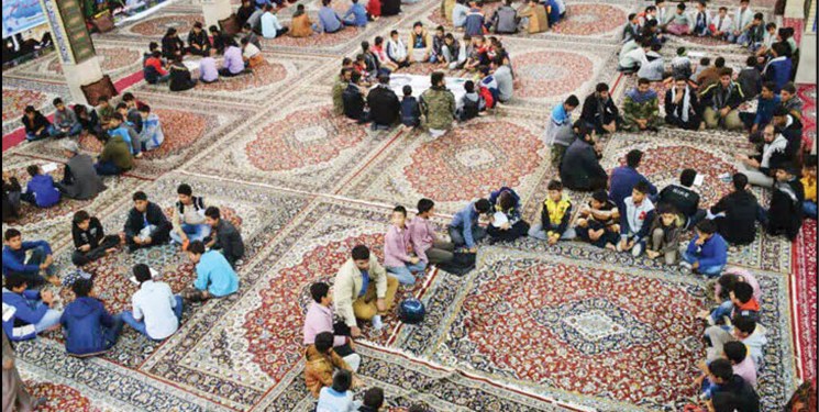 برگزاری همایش بزرگ 4500 حلقه صالحین در استان یزد