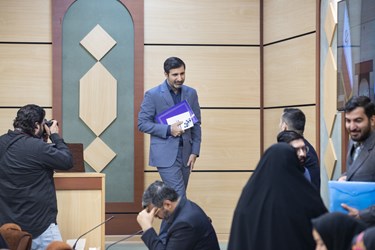 نشست خبری هادی طحان نظیف سخنگوی شورای نگهبان