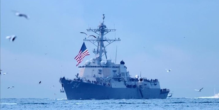ورود غیر قانونی ناوشکن موشکی آمریکا به آب‌های سرزمینی چین
