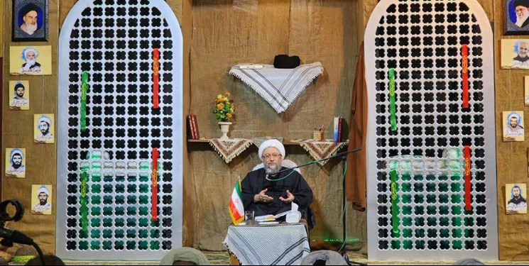 رئیس مجمع تشخیص مصلحت نظام: سرگشتگی دنیای غرب به‌دلیل دور شدن از ذکر خداوند