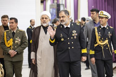  ورود امیر دریادار شهرام ایرانی فرمانده نیروی دریایی ارتش در دیدار وابستگان خارجی نظامی 