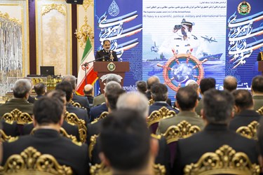  سخنرانی امیر دریادار شهرام ایرانی فرمانده نیروی دریایی ارتش در دیدار وابستگان خارجی نظامی 