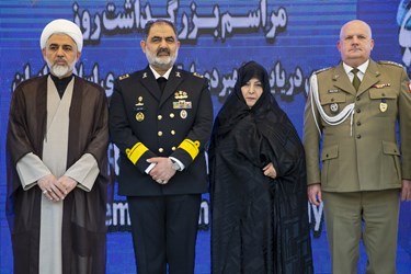 دیدار وابستگان خارجی نظامی با دریادار ایرانی 