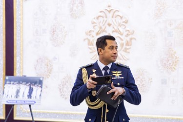 دیدار وابستگان خارجی نظامی با دریادار ایرانی 