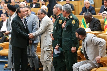 گفتگوی محمد دهقان معاون حقوقی رئیس جمهور با مهمانان همایش ملی «مسئولیت اجرای قانون اساسی»