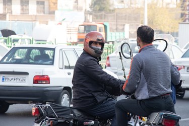ماسک زدن اقشار مختلف مردم در تهران