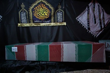 ورود پیکر معطهر 12 شهید گمنام  دوران دفاع مقدس به شیراز 
