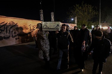 ورود پیکر معطهر 12 شهید گمنام  دوران دفاع مقدس به شیراز 
