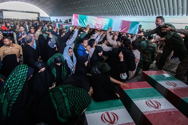 استقبال از «شهدای گمنام» در شیراز