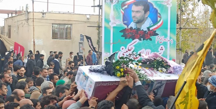 پیکر شهید مدافع حرم «الیاس چگینی» به خاک سپرده شد+ فیلم و عکس