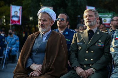  امیر حاتمی  در مراسم بزرگداشت شهدای اصحاب رسانه در بهشت زهرا