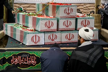 استقبال مردم قم از پیکر شهدای گمنام دفاع مقدس